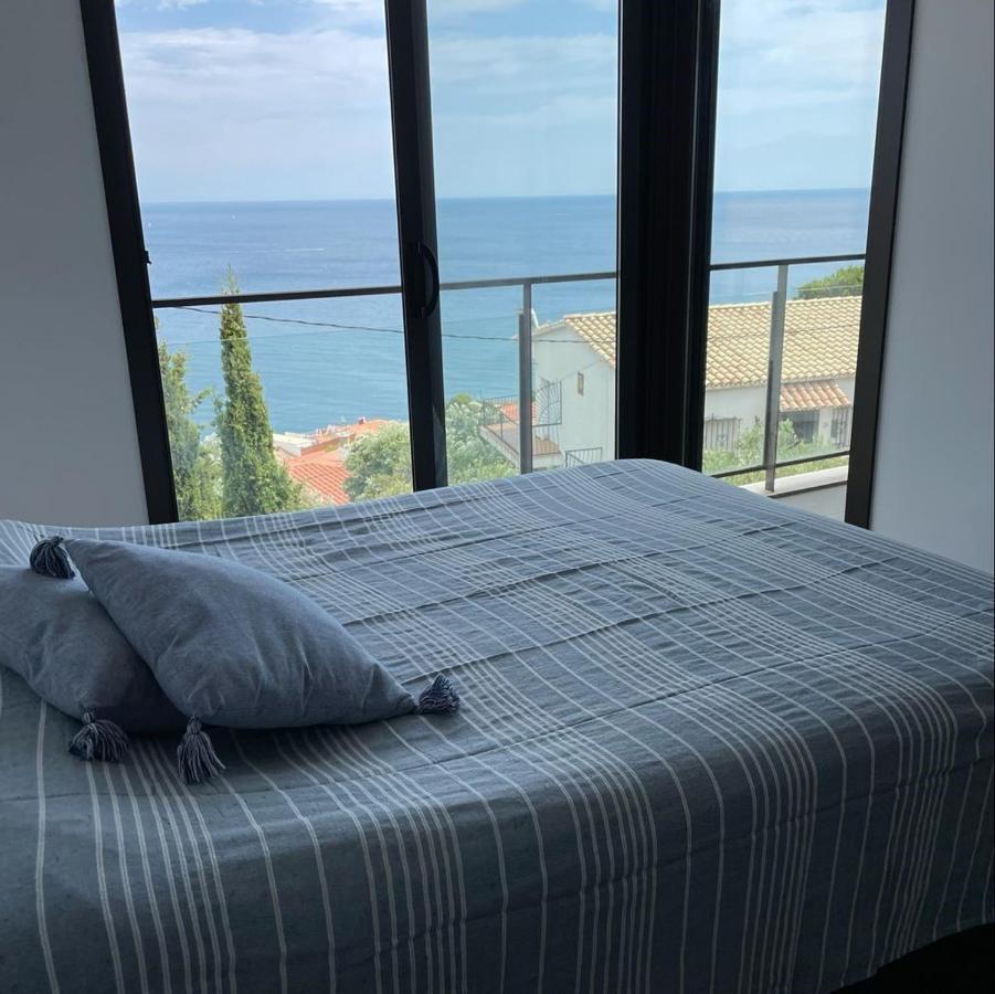 Apartment Sea View Llanca Exterior photo